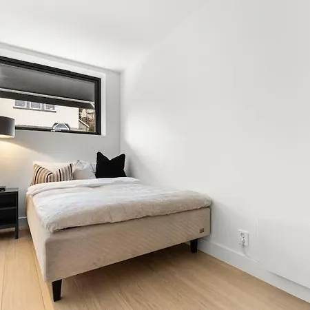 Fully Serviced Luxury Townhouse Near The Vigelandspark アパート オスロ